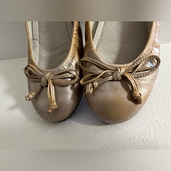 Arnold Churgin | Gold All Leather Ballet Flats - Picture 3 of 8